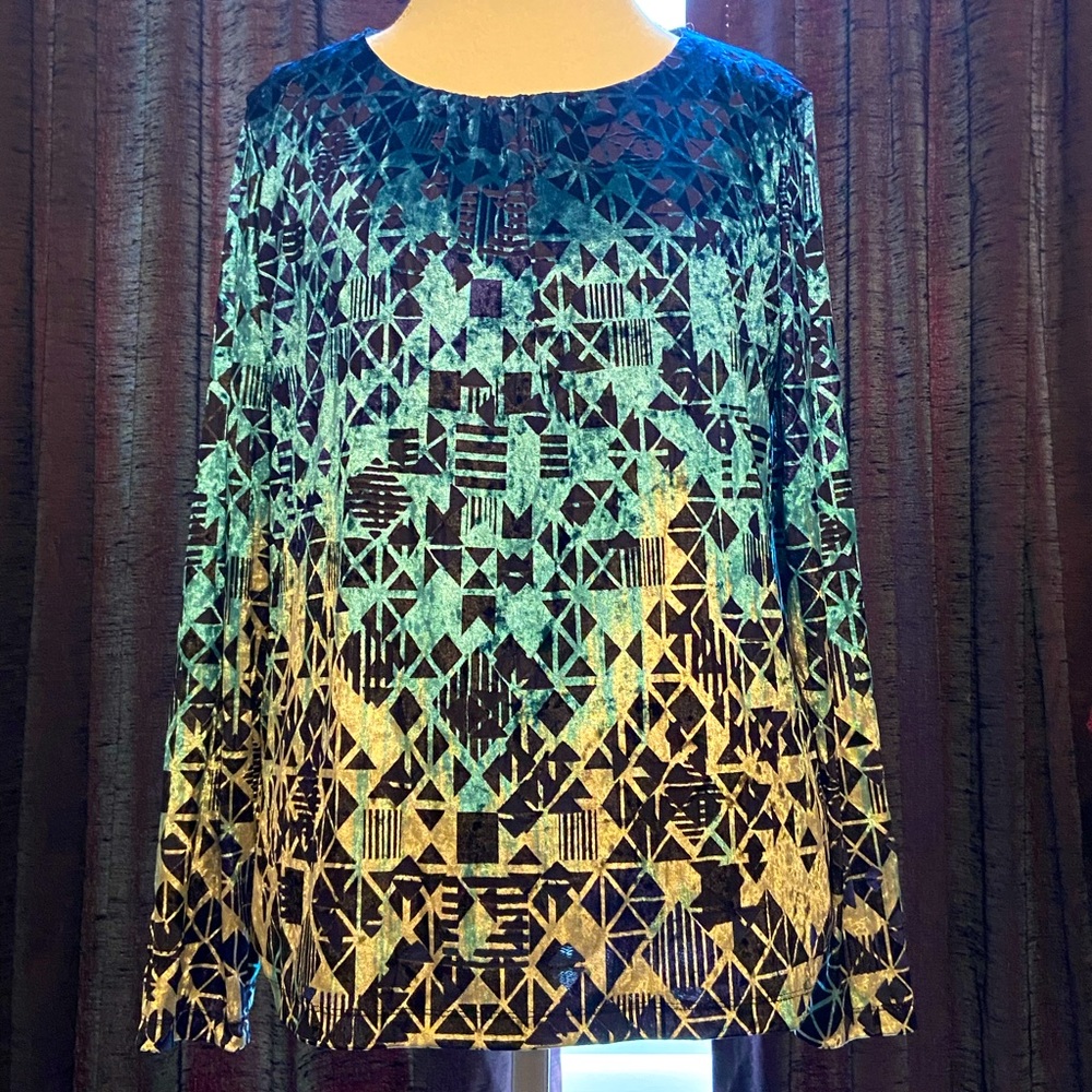 Chico’s Long Sleeve Top Size 2